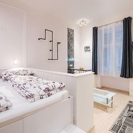 Free Parking, Quiet Design Flat In The Centre Apartamento Budapeste Exterior foto