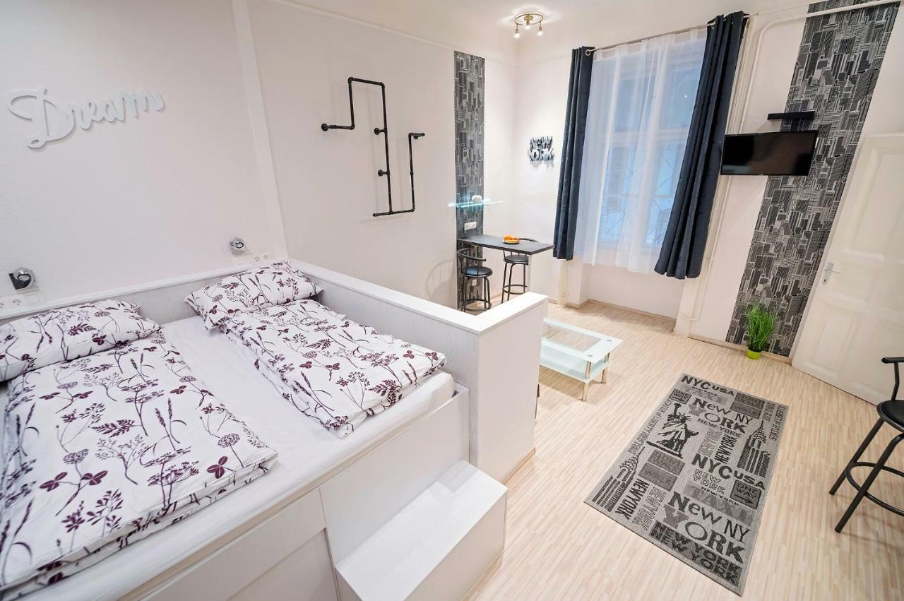 Free Parking, Quiet Design Flat In The Centre Apartamento Budapeste Exterior foto